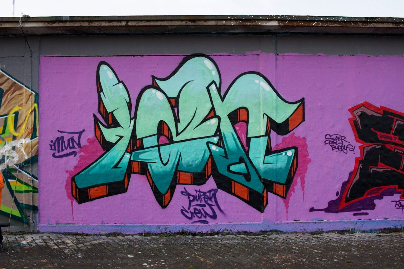 Graffiti Wall - Photo by Evian