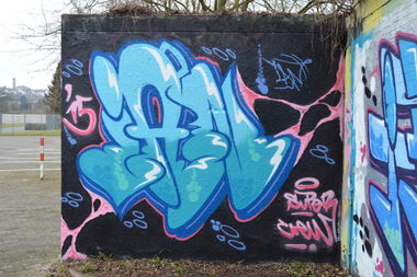Graffiti Wall in Wetteraukreis - Photo by Evian - Ian, Super, Crew (2015)
