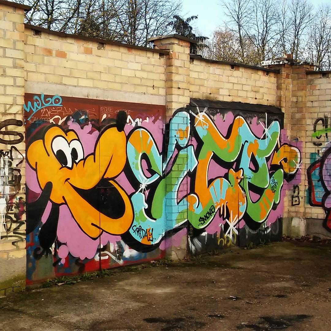 Graffiti Wall in Žvėrynas - Photo by EvlRabid - vilnius, zverynas, gs (2016)