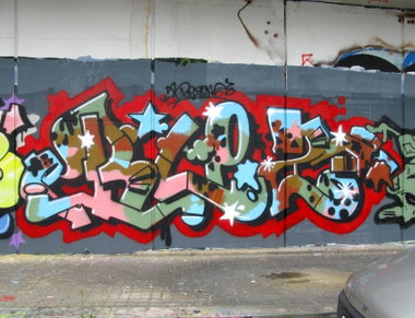 Graffiti Wall in Prague - Photo by Exist333 - Blez