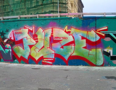 Graffiti Wall in Prague - Photo by Exist333 - Puze, NUT