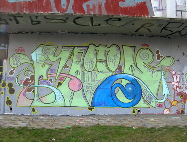 Graffiti Wall in Prague - Photo by Exist333 - Eaton, IIG