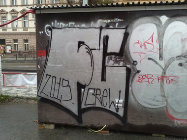 Graffiti Bombing in Prague - Photo by Exist333 - FC, crew
