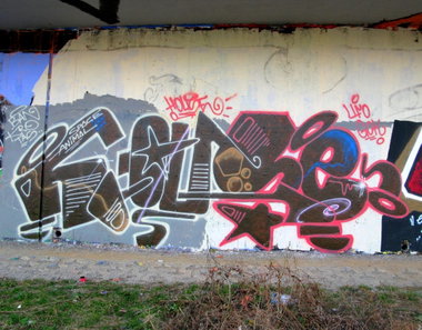Graffiti Wall in Prague - Photo by Exist333 - House, GOK