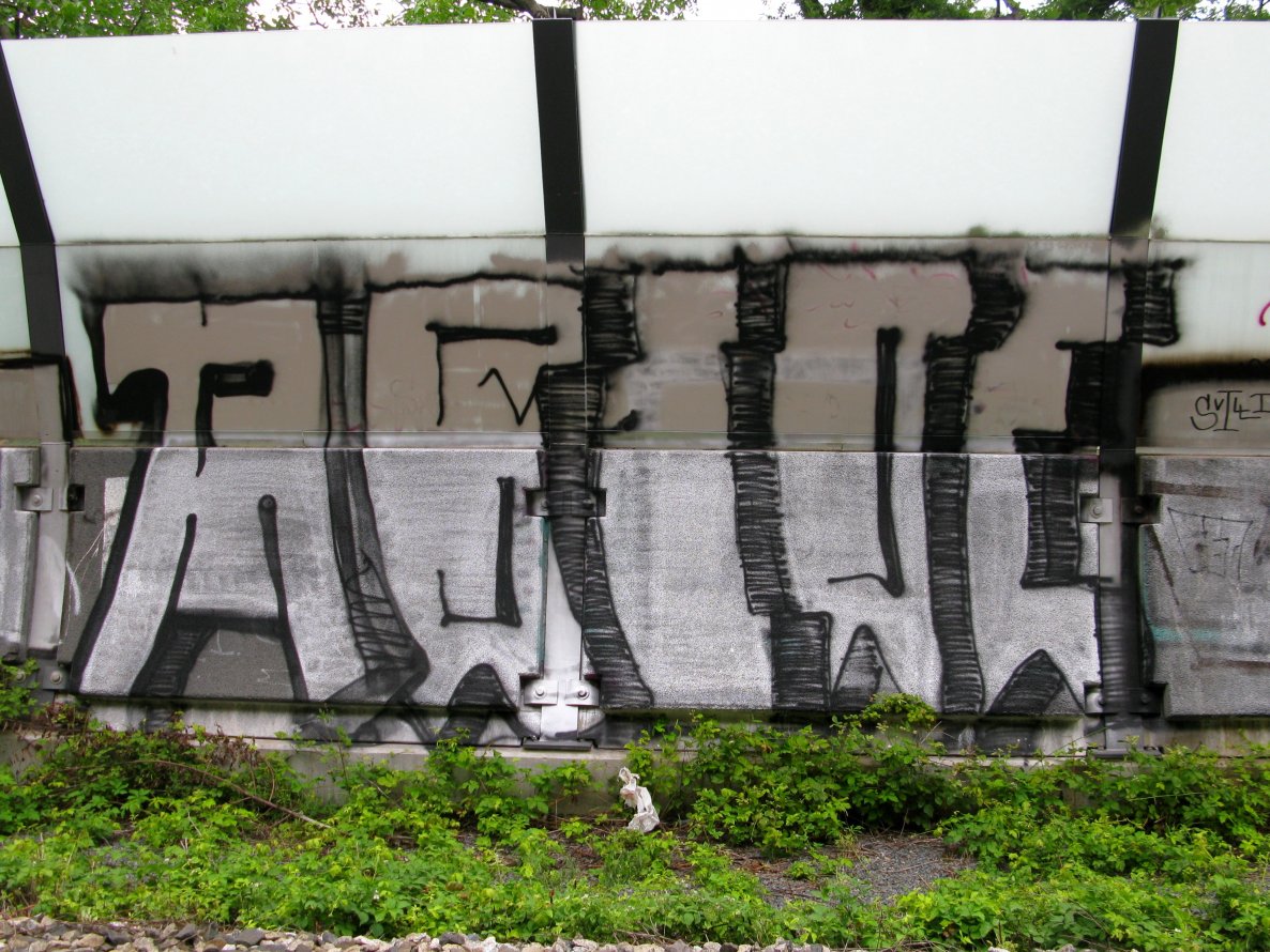 Graffiti Bombing in Prague - Photo by Exist333 - Abide, KGS