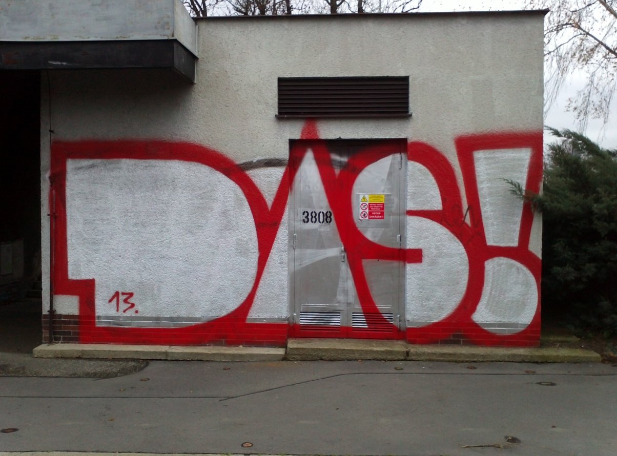 Graffiti Bombing in Prague - Photo by Exist333 - DAS, crew