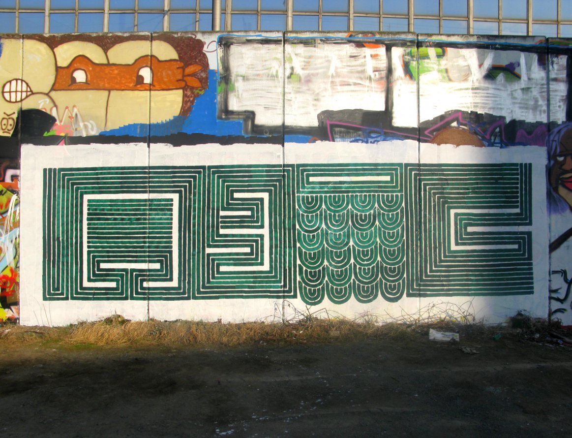 Graffiti Wall in Prague - Photo by Exist333 - Obic