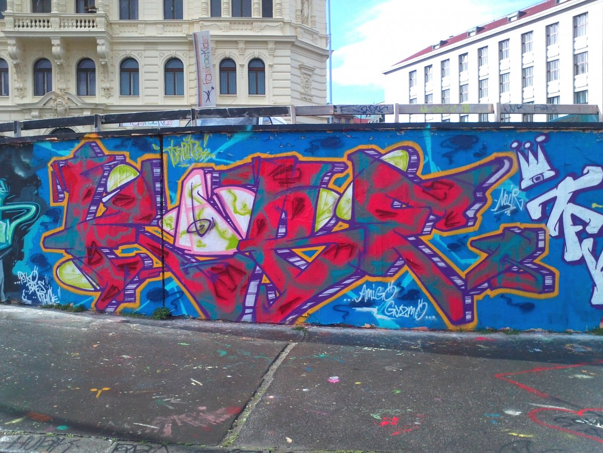 Graffiti Wall in Prague - Photo by Exist333 - Kobe