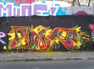 Graffiti Wall in Prague - Photo by Exist333 - Bior