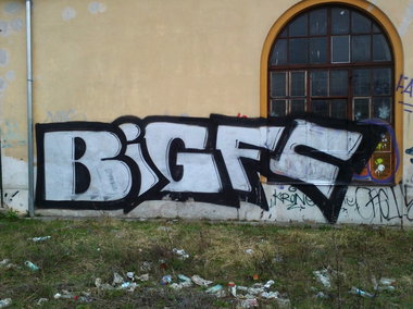 Graffiti Bombing in Prague - Photo by Exist333