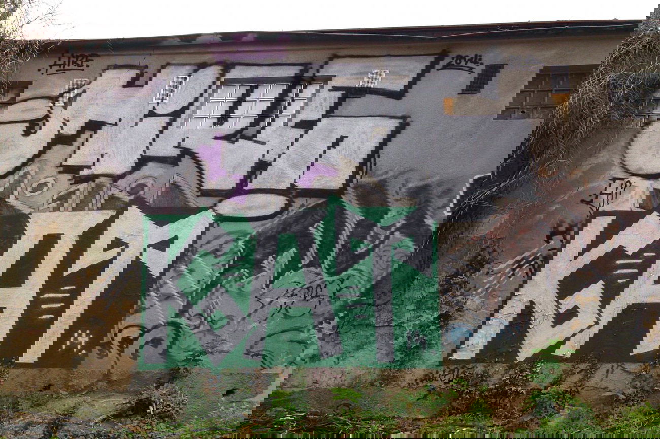 Graffiti Bombing in Prague - Photo by Exist333