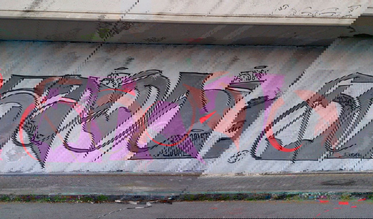 Graffiti Wall - Photo by Exist333 - Eaton