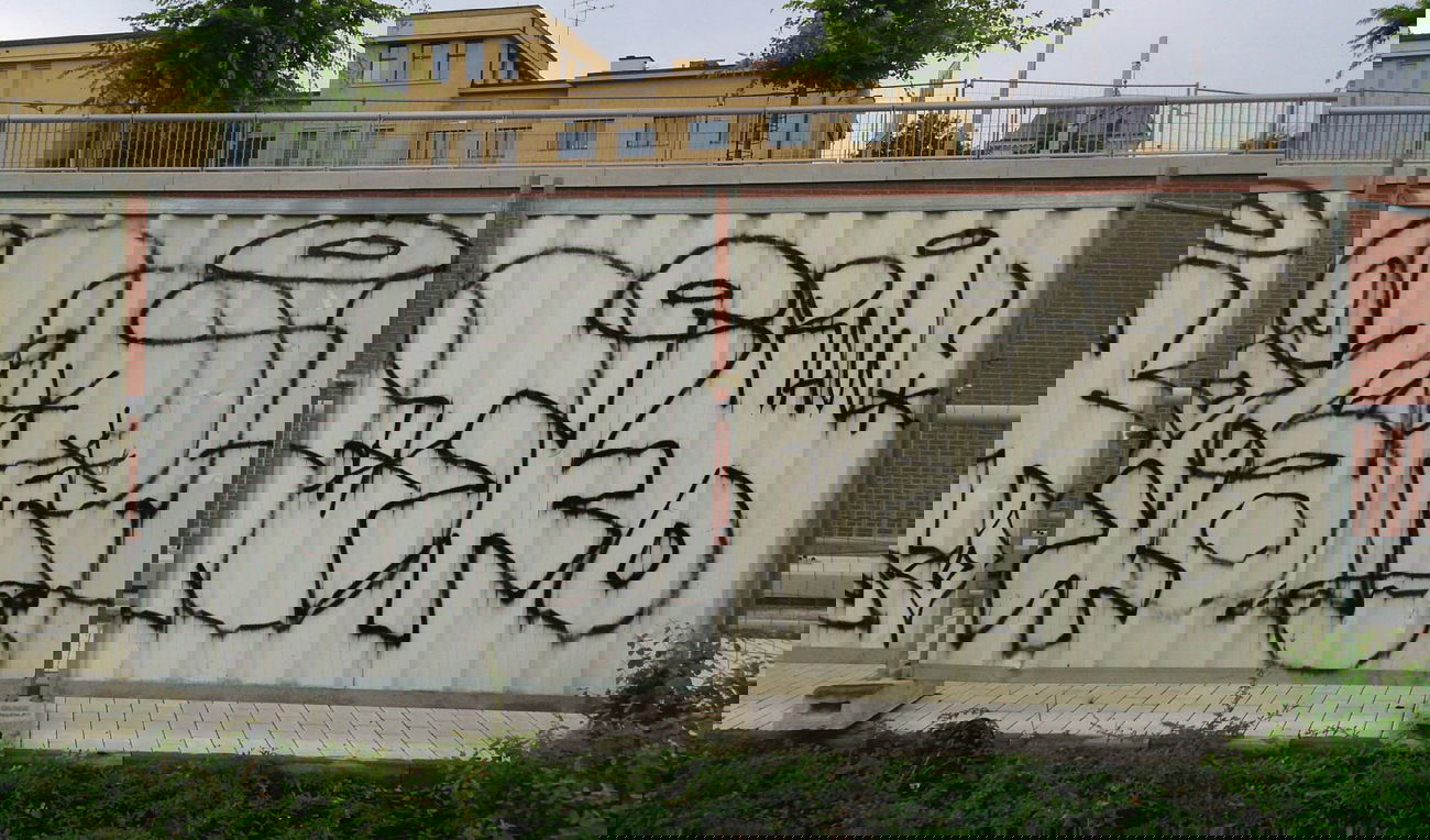 Graffiti Bombing in Prague - Photo by Exist333