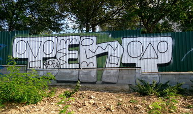 Graffiti Bombing in Prague - Photo by Exist333