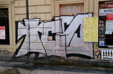 Graffiti Bombing in Prague - Photo by Exist333