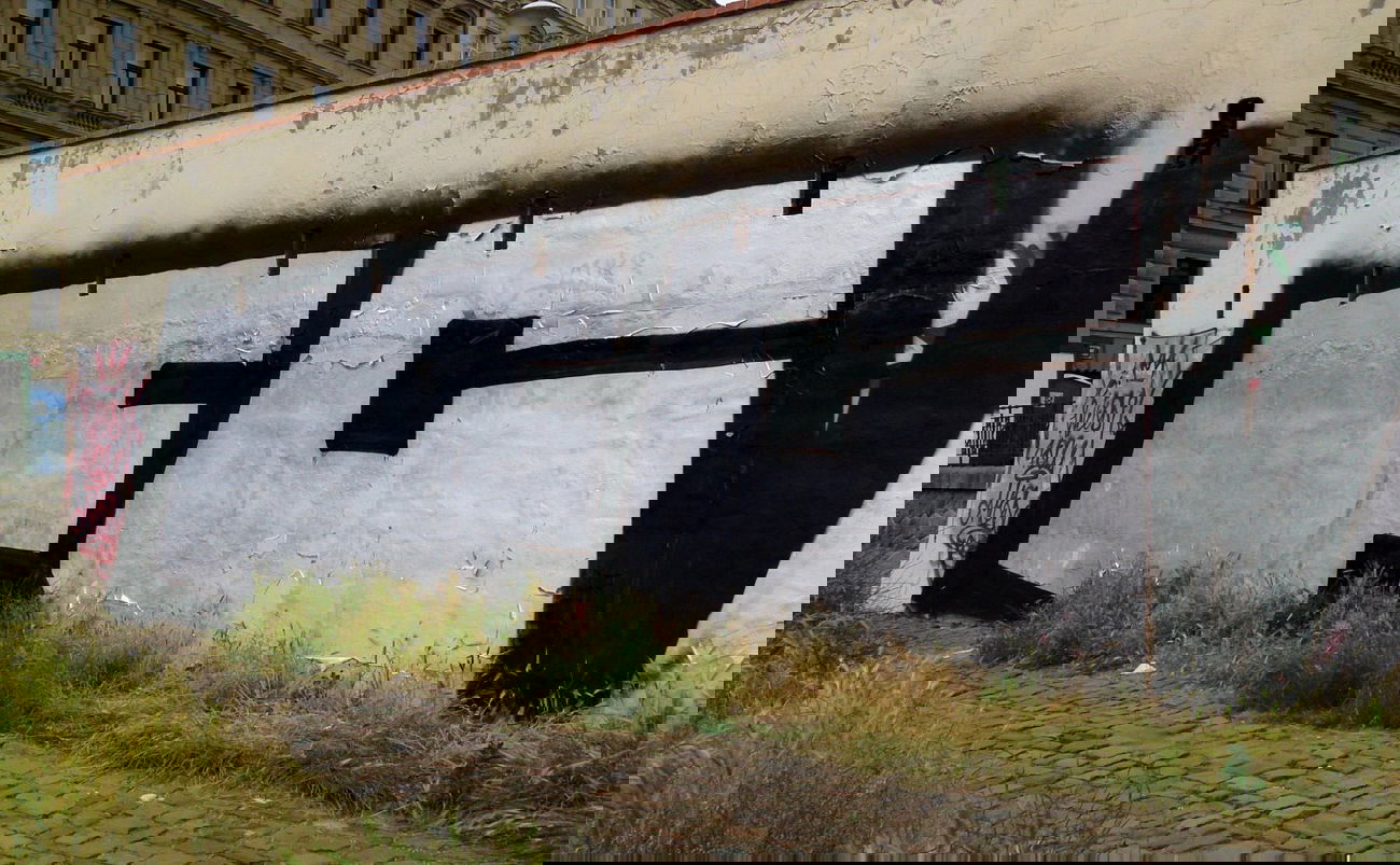 Graffiti Bombing in Prague - Photo by Exist333