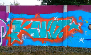 Graffiti Bombing in Prague - Photo by Exist333