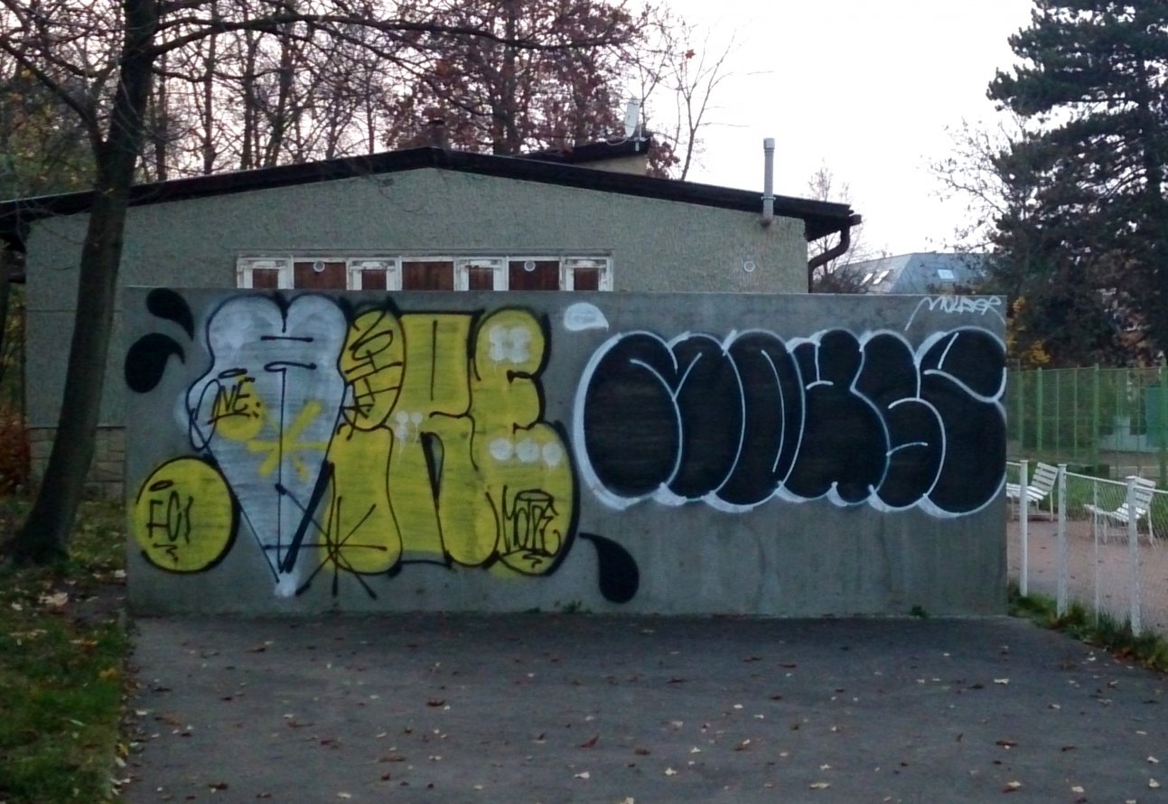 Graffiti Bombing in Prague - Photo by Exist333