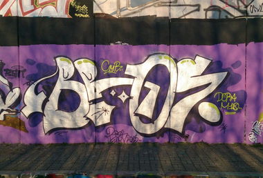 Graffiti Wall in Praha - Photo by Exist333