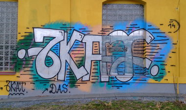 Graffiti Bombing in Praha - Photo by Exist333
