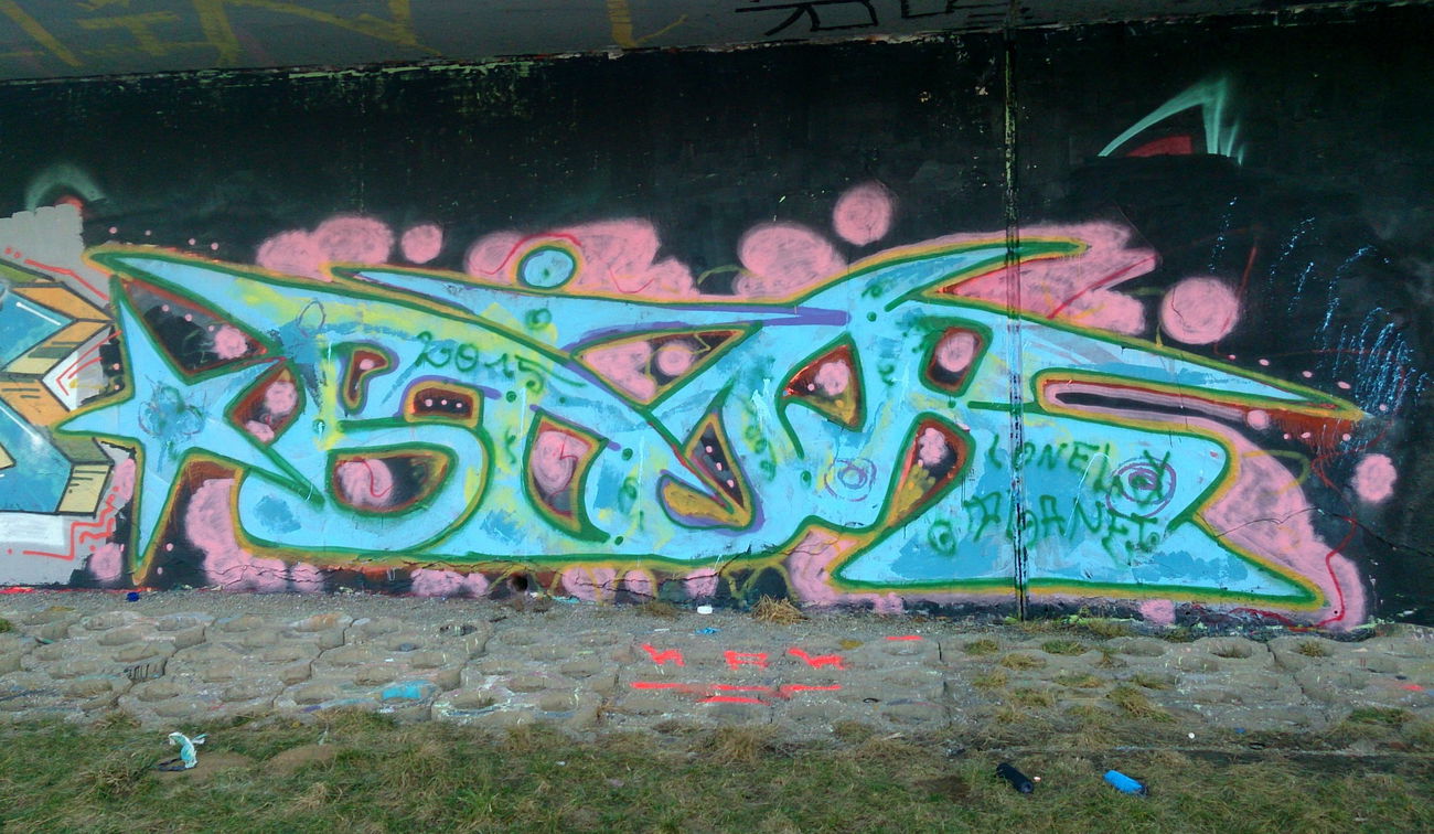 Graffiti in PRAGUE - Photo by Exist333