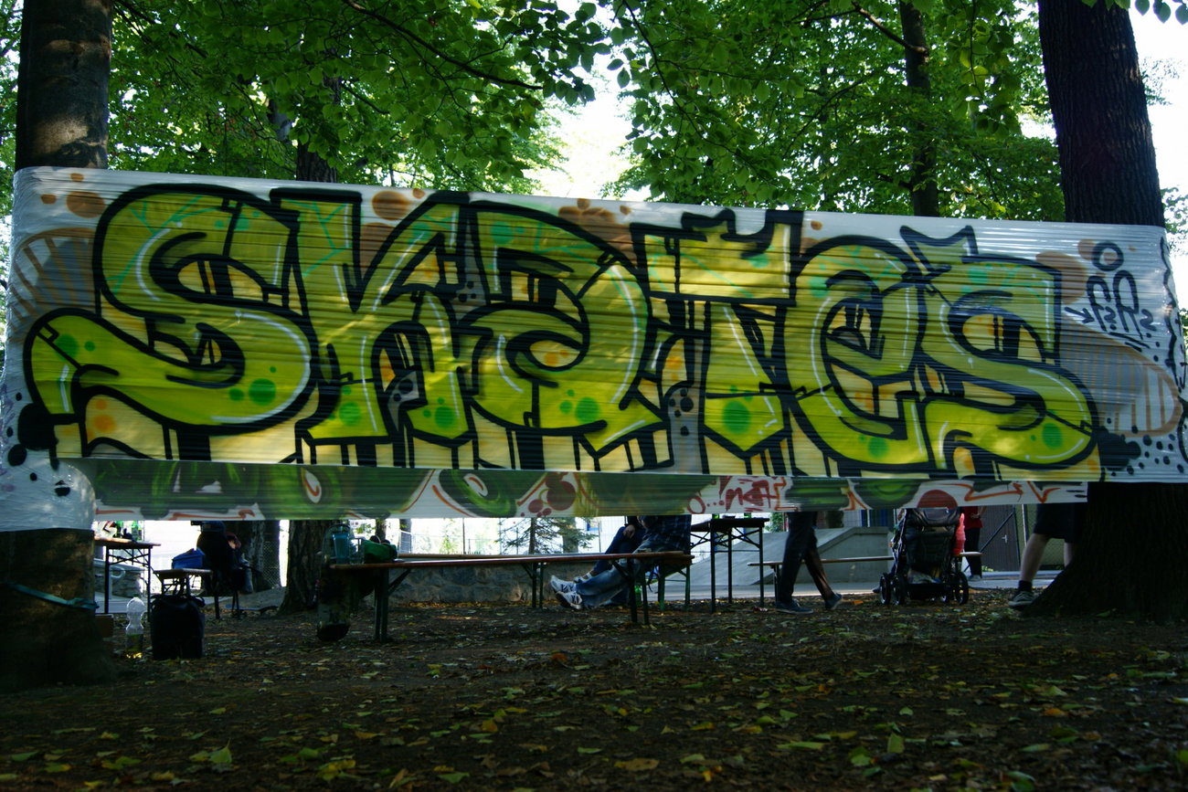 Graffiti Wall - Photo by Exuserwithname (2015)