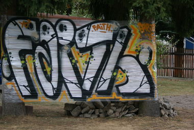 Graffiti Wall - Photo by Exuserwithname (2016)