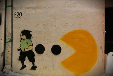 Graffiti Street Art in Moscow - Photo by F20