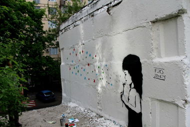 Graffiti Street Art in Moscow - Photo by F20