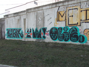 Graffiti Bombing - Photo by FENO - Feno, Pank, Olie (2014)