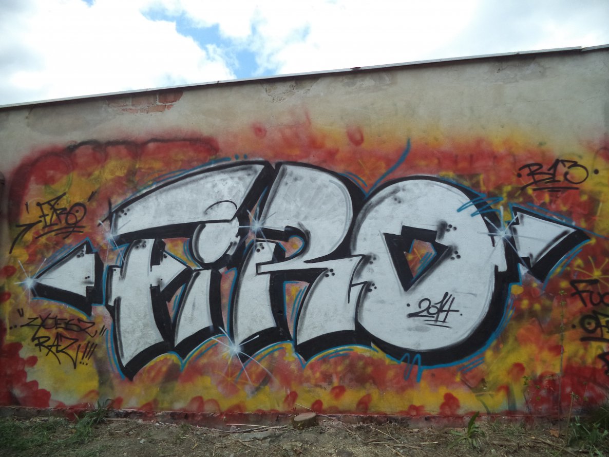 Graffiti Wall - Photo by FIROONE - FiRO, B13, CREW