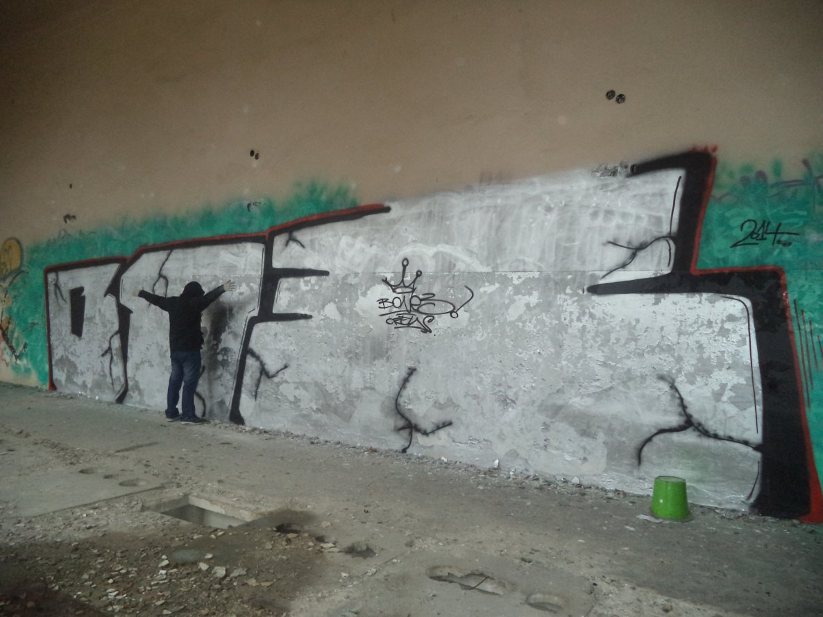 Graffiti Bombing - Photo by FIROONE