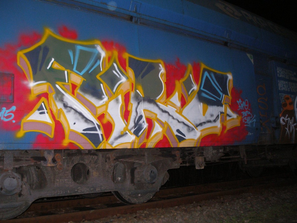 Graffiti Train - Photo by FIROONE