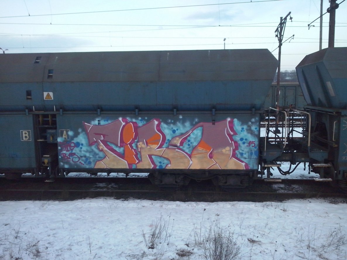 Graffiti Train - Photo by FIROONE