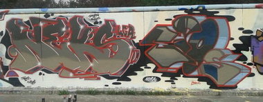 Graffiti Wall in Sonnewalde - Photo by FLEDERMAUSMANN - neks, epos, lcr (2013)