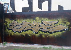 Graffiti Wall in Rostock - Photo by FLOR45