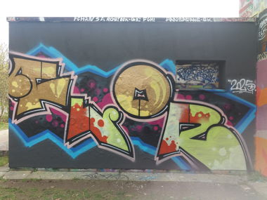 Graffiti Wall in Rostock - Photo by FLOR45