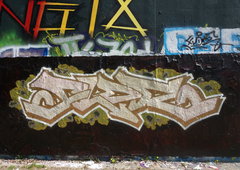 Graffiti Wall in Rostock - Photo by FLOR45