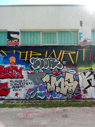 Graffiti Wall in Rostock - Photo by FLOR45