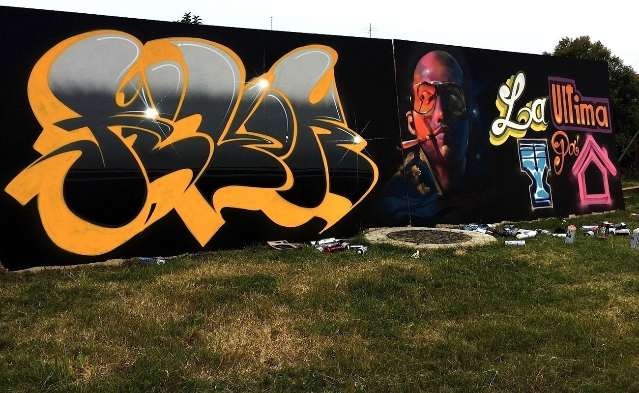 Graffiti Wall - Photo by FLUORONE (2016)