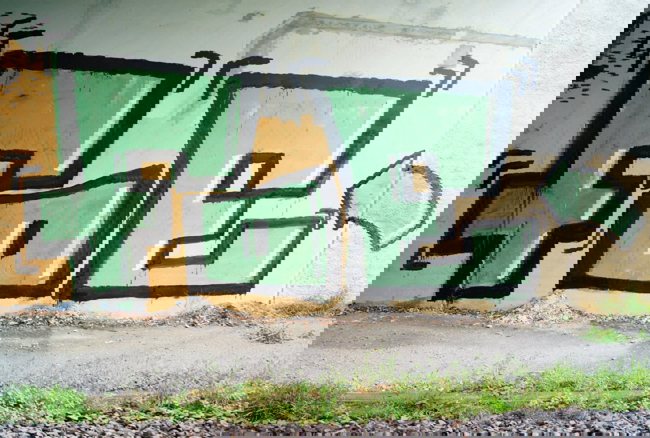 Graffiti Bombing - Photo by FOESandFriends - FOE, Crew, Cru