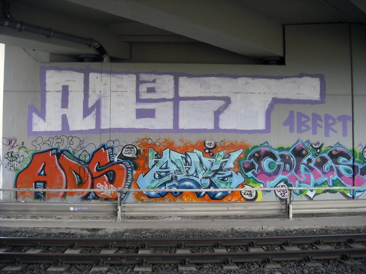 Graffiti Wall - Photo by FOESandFriends - Abart, FOE, Crew