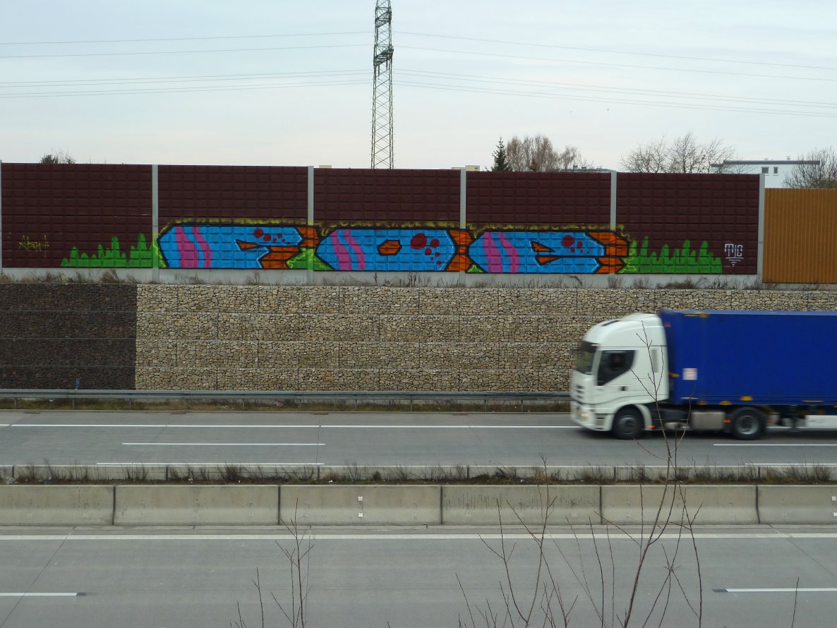 Graffiti Bombing - Photo by FOESandFriends - Abart, Tic, FOE