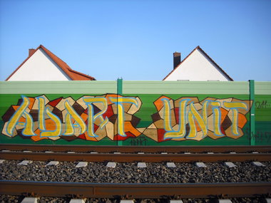 Graffiti Bombing - Photo by FOESandFriends - Abart, Unit, FOE