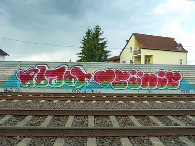 Graffiti Bombing - Photo by FOESandFriends - Abart, Tsünic, FOE