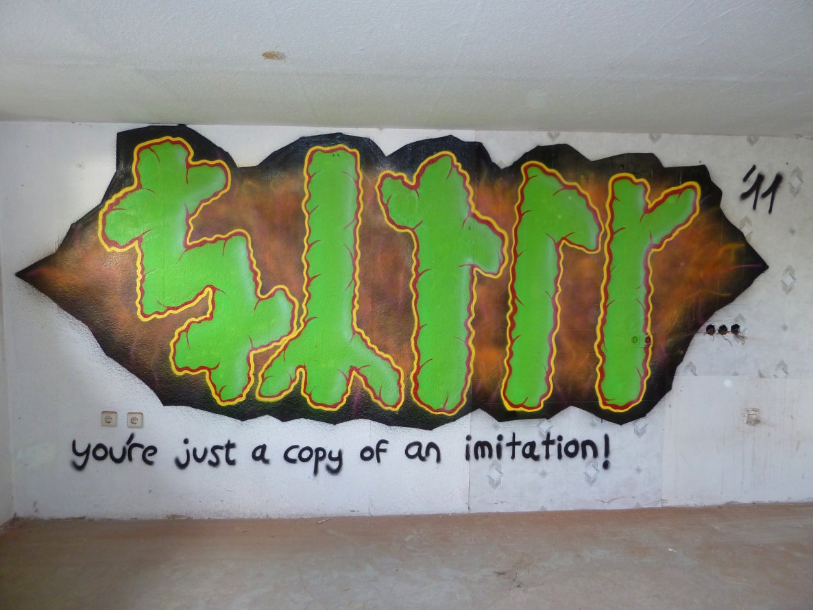 Graffiti Wall - Photo by FOESandFriends - Zynic, FOE, Crew