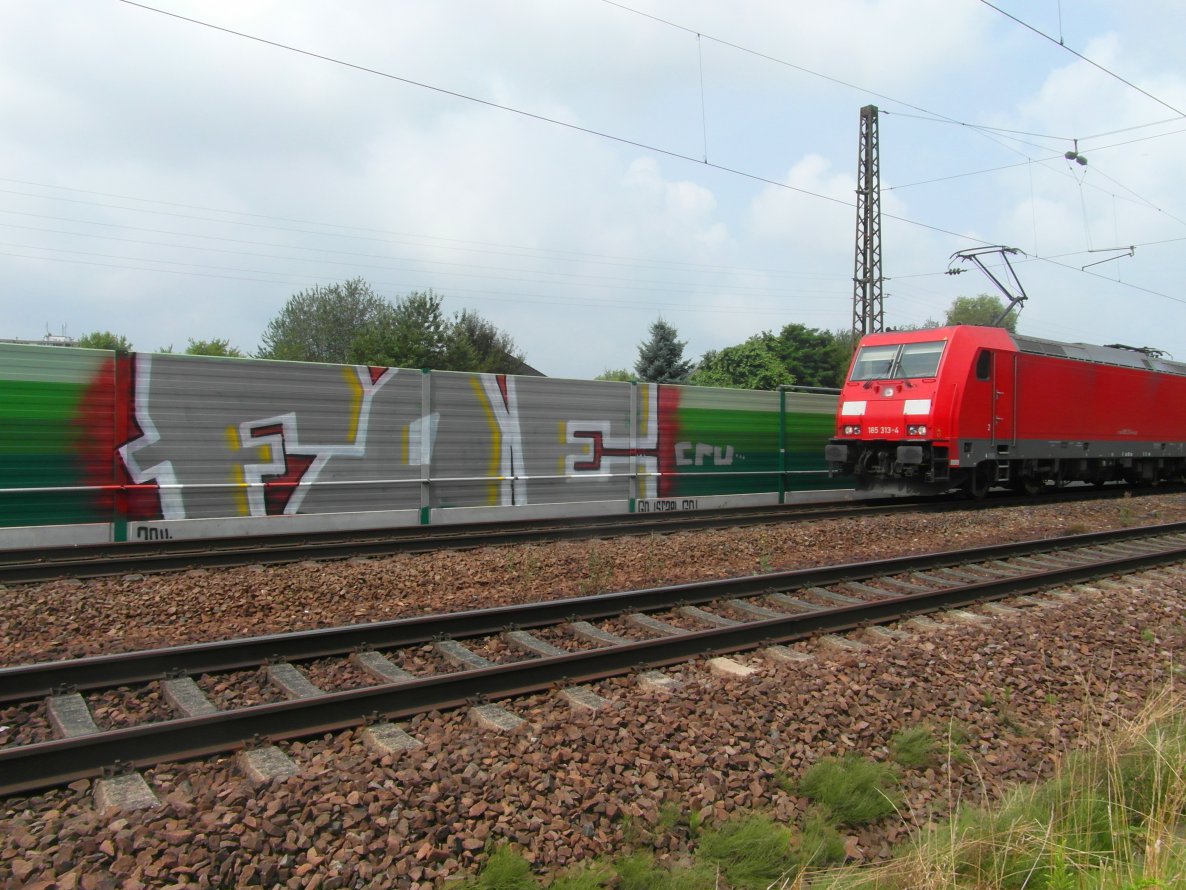 Graffiti Wall - Photo by FOESandFriends - FOE, Crew, Cru