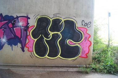 Graffiti Wall - Photo by FOESandFriends - Tic, FOE, Crew