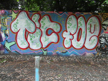 Graffiti Wall - Photo by FOESandFriends - Tic, FOE, Crew