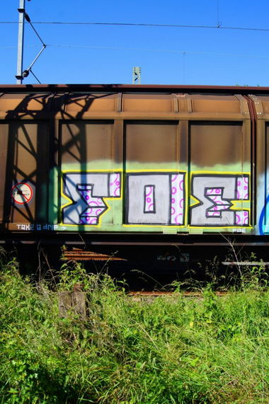 Graffiti Bombing - Photo by FOESandFriends - FOE, Crew, Cru
